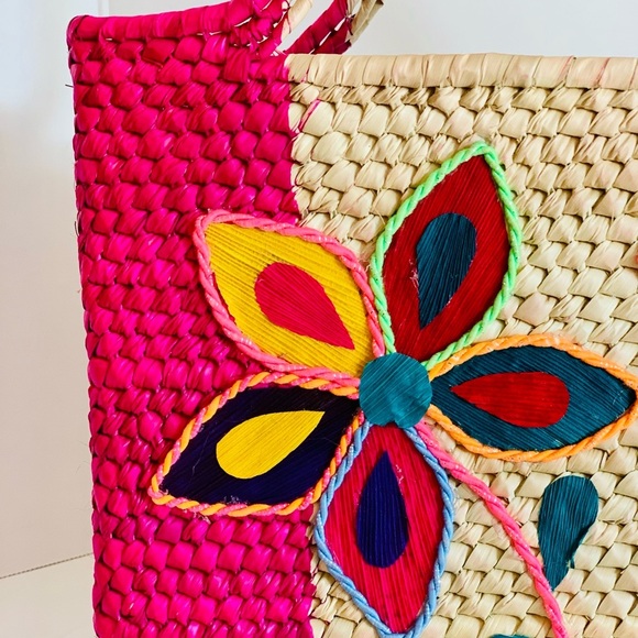 Handmade Mexican Palm Basket Purse/Tote - Picture 2 of 8
